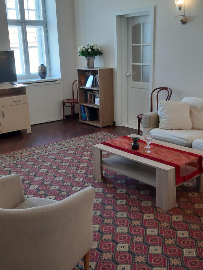 Romeo Family Apartments ทาลลินน์ ภายนอก รูปภาพ