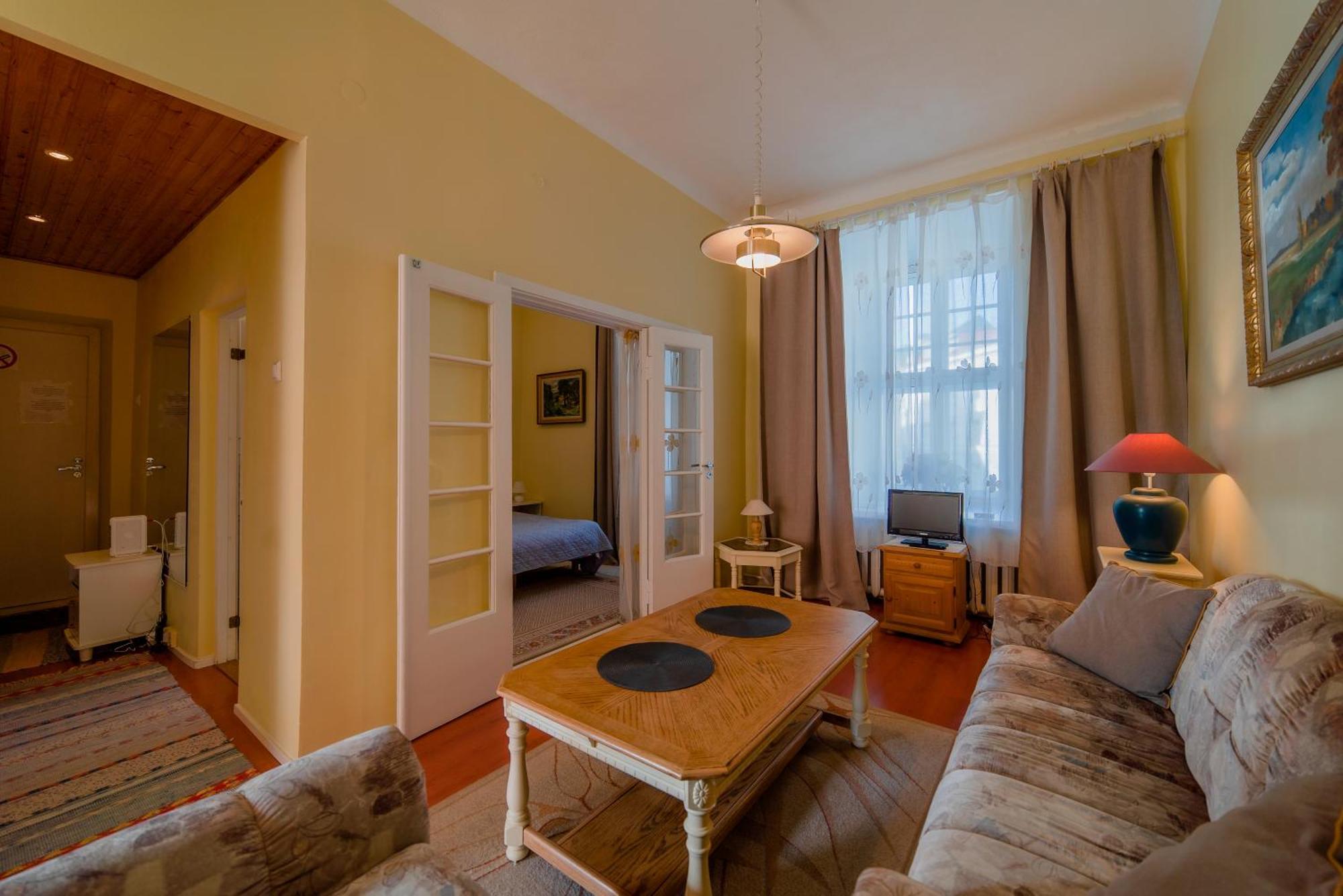 Romeo Family Apartments ทาลลินน์ ภายนอก รูปภาพ